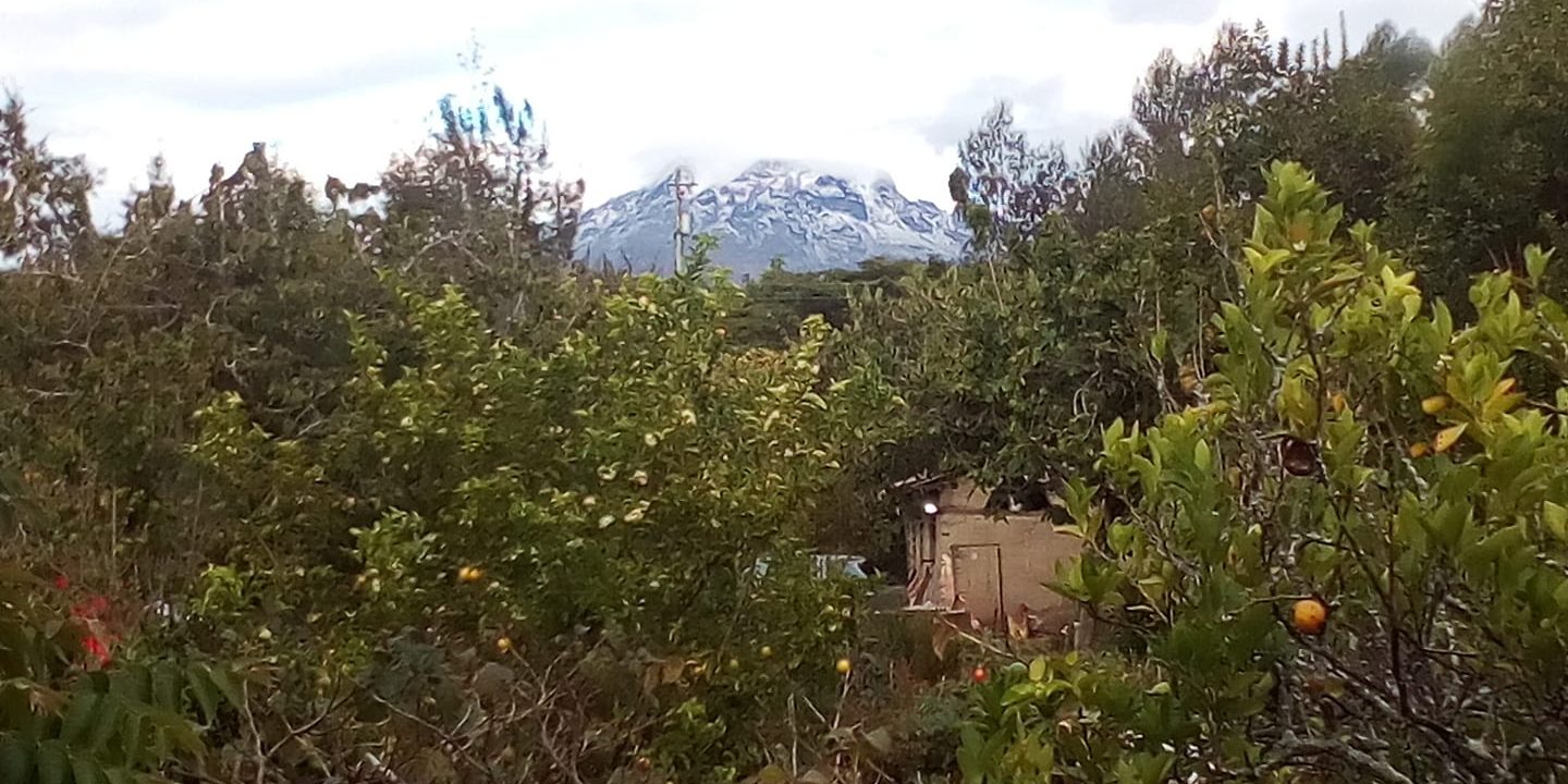 Cotacachi desde la ventana